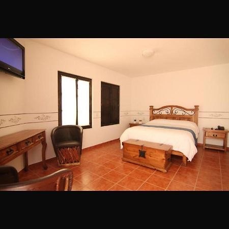 Villa Villar Керетаро Экстерьер фото